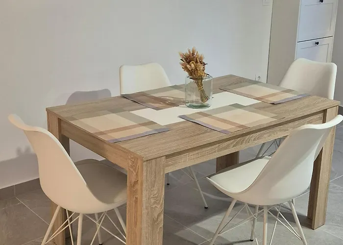 شقة Apartman Sveti Filip I Jakov سفيتي فيليب ياكوف