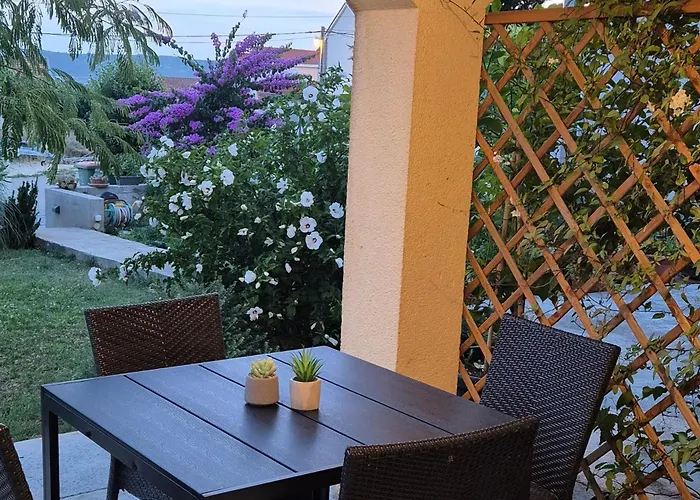 Apartman Sveti Filip I Jakov Апартаменты Свети-Филип-и-Яков